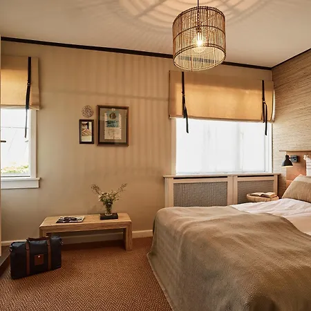 Hotell Tisvildeleje Strandhotel 3*