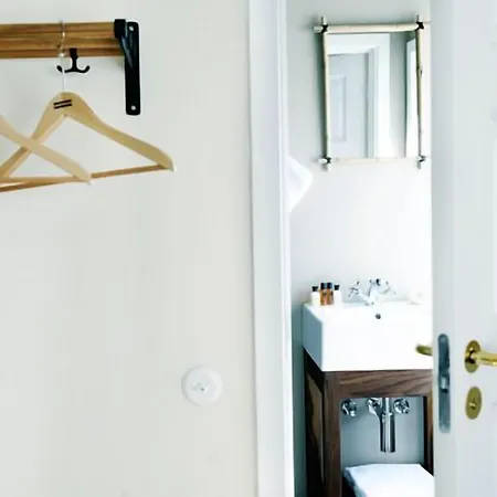 Tisvildeleje Strandhotel Hotell 3*