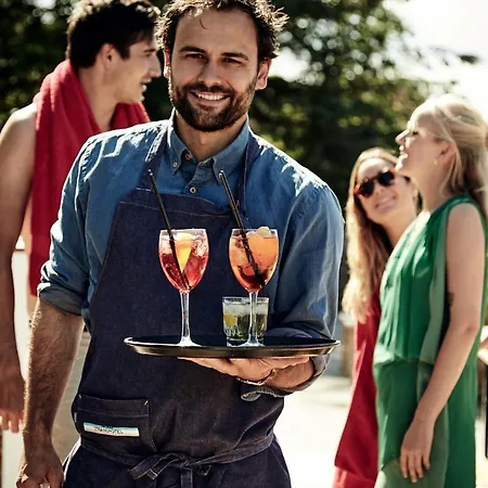 Hotell Tisvildeleje Strandhotel 3*